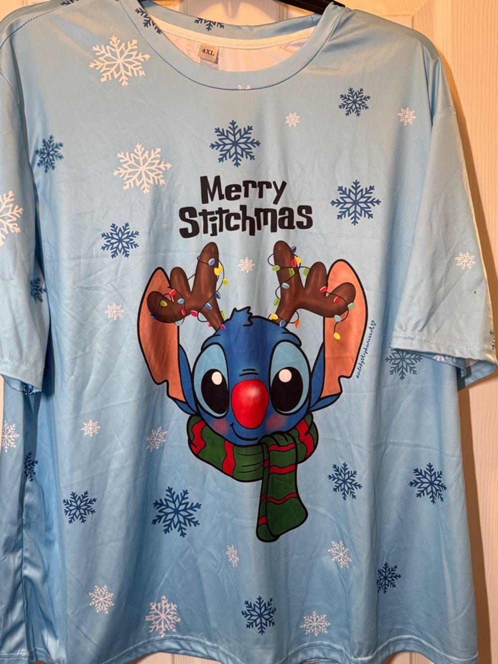 SHEIN Light Blue Christmas Stitch Short Sleeve Tee